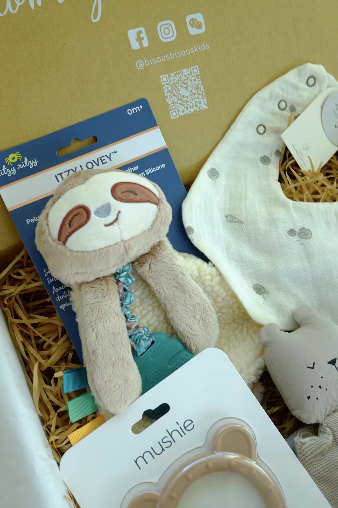 New Born Baby Gift Set 初生寶寶禮籃 (Lovely Sloth Boy)